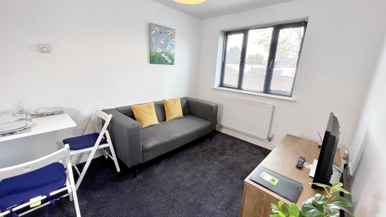Cross Court, Stafford By Bell Apartments Exteriér fotografie